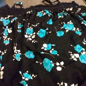 Black floral print cold shoulder top